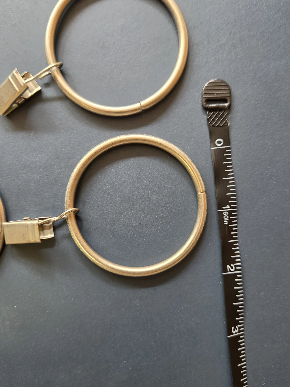 Set of 16 Silver Curtain Rings with Clips